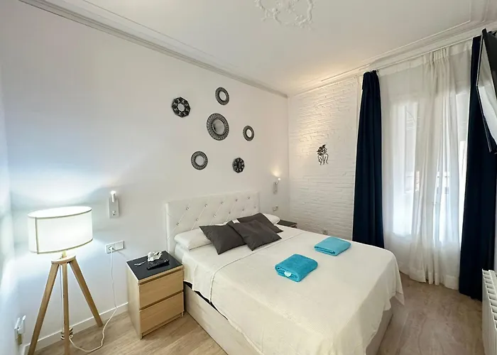 Flor Bed & Breakfast